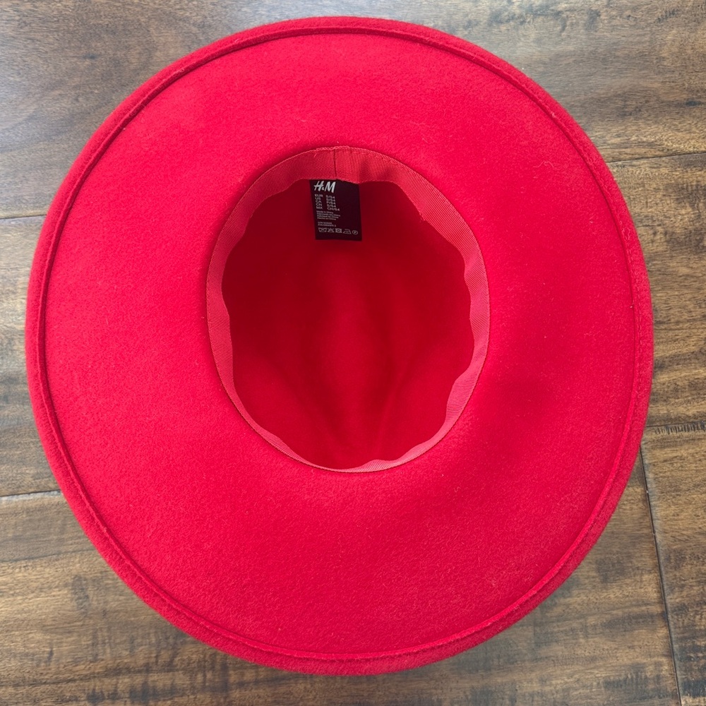H&M Vibrant Red Women's Hat - Picture 3 of 4